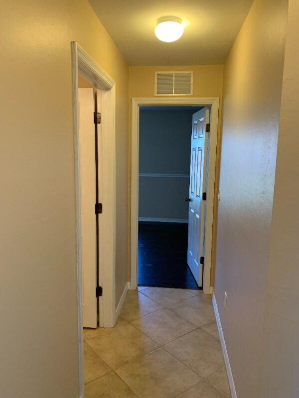 Photo - 1902 NW 14th Terrace