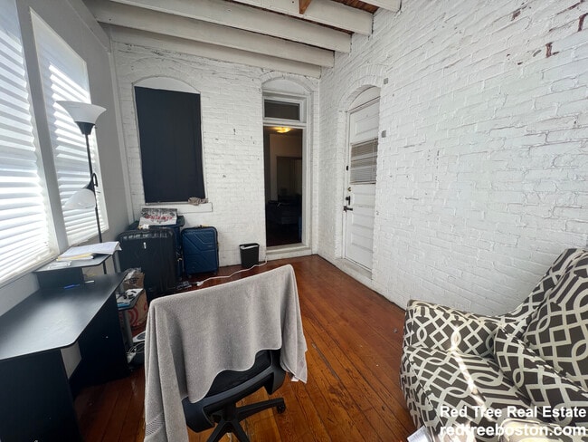 Photo - 1905 Beacon St Unit 2F