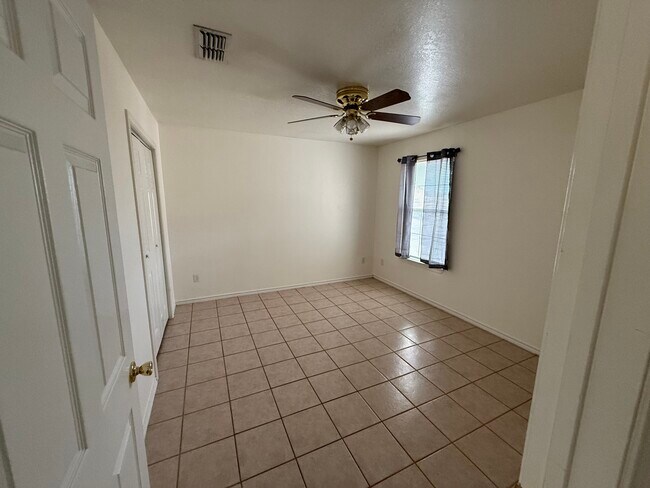Dormitorio 1 - 107 Alyssa Dr Unidad 107 Alyssa Dr. Apt A