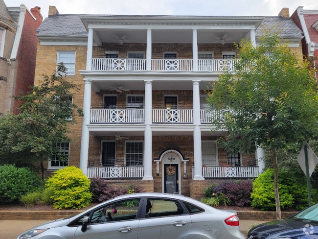 Building Photo - 1630 Monument Ave Rental