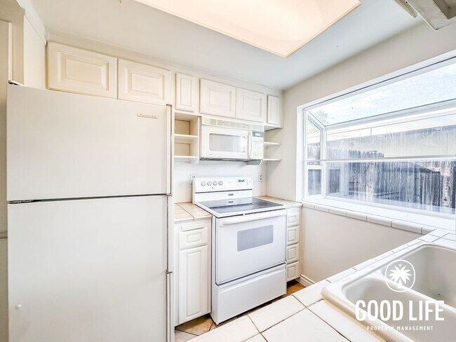 Photo - 7887 Rancho Fanita Dr Unit B
