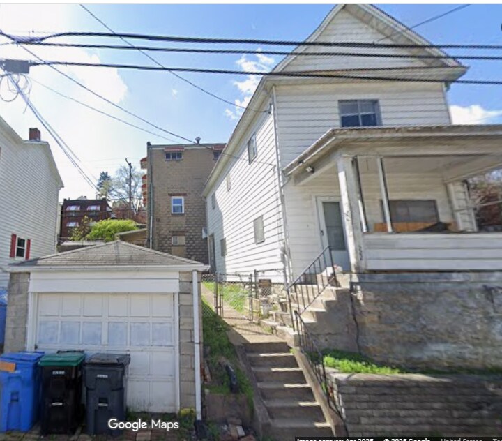 Photo - 522 Center St