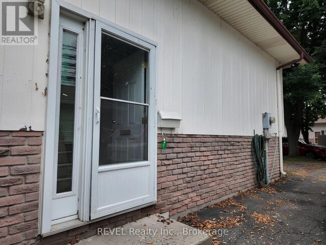 Photo - 62 Elma St