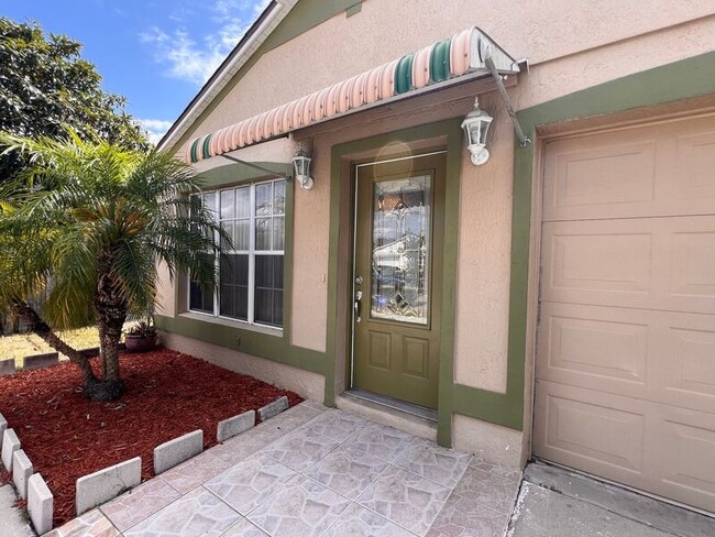 Photo - 1114 Shoshanna Dr Casa