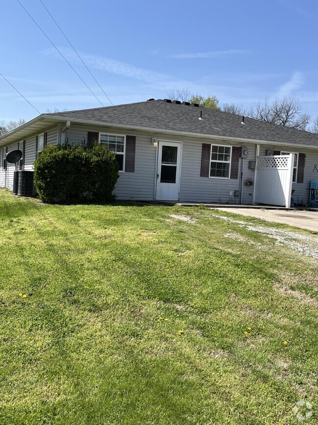 Building Photo - 703 W Central Ave Rental