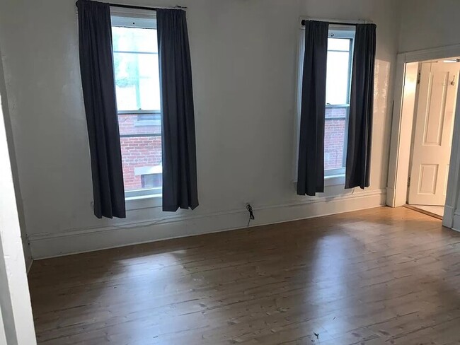 2bd 1 bath just 2 blocks away from high st... - 2bd 1 bath just 2 blocks away from high st... Casa