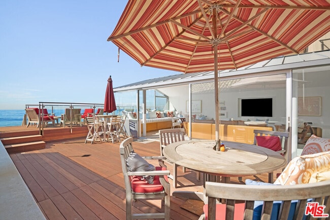 Photo - 23536 Malibu Colony Rd