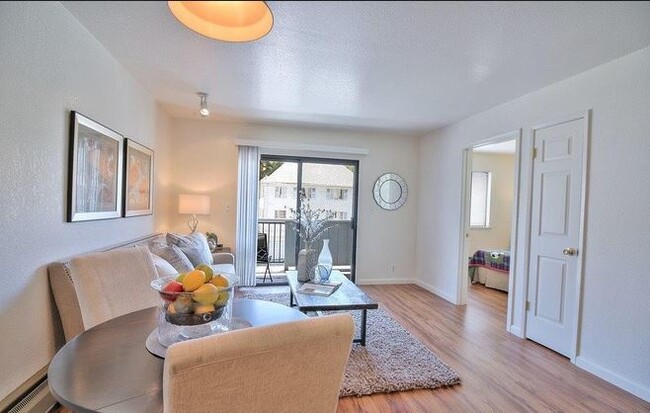 Photo - 2401 Park Blvd unit 3a Unit Park Blvd