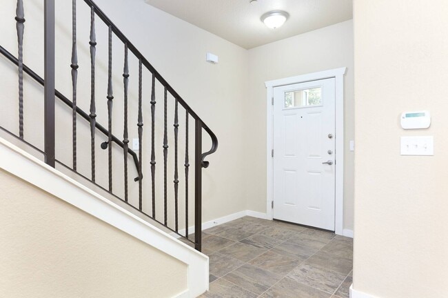 215 Circle Ct