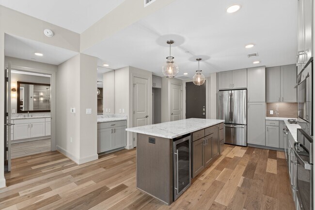 Photo - 2511 Willowick Rd