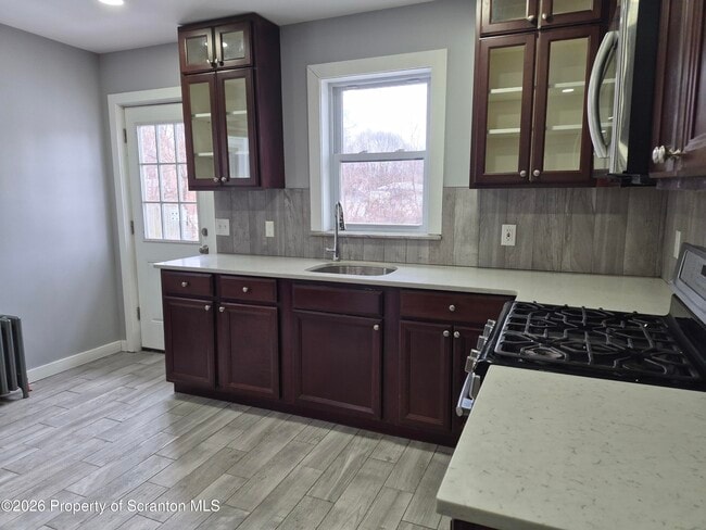 Photo - 124 Willow St