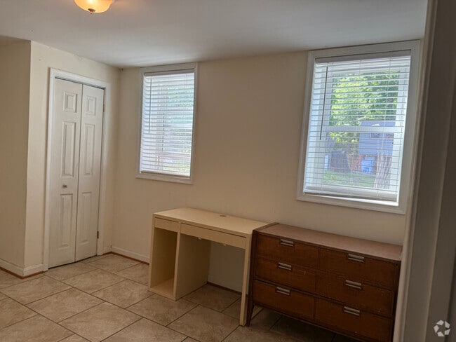 Building Photo - 12806 Colby Dr Rental