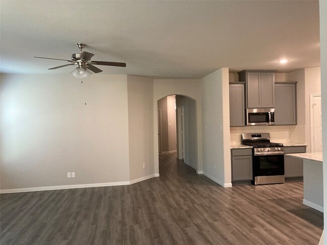 Photo - 22826 Ephesus Ave