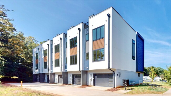 Photo - 3519 Avalon Ave