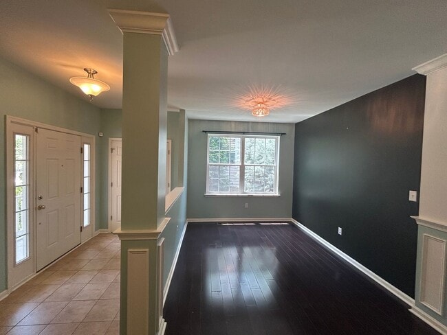 Photo - 106 Sirius Dr