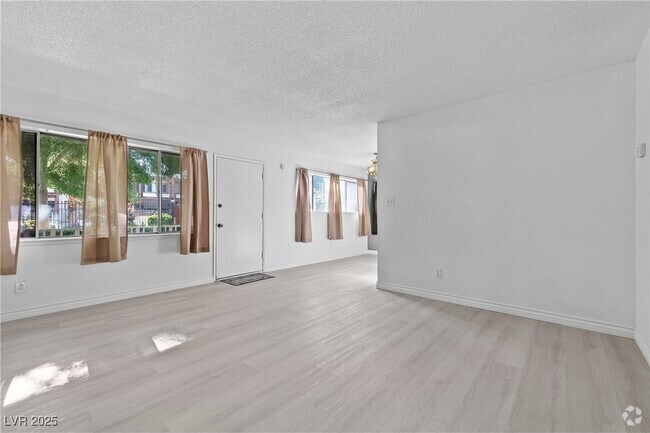 Building Photo - 350 E Desert Inn Rd Unit D104 Rental