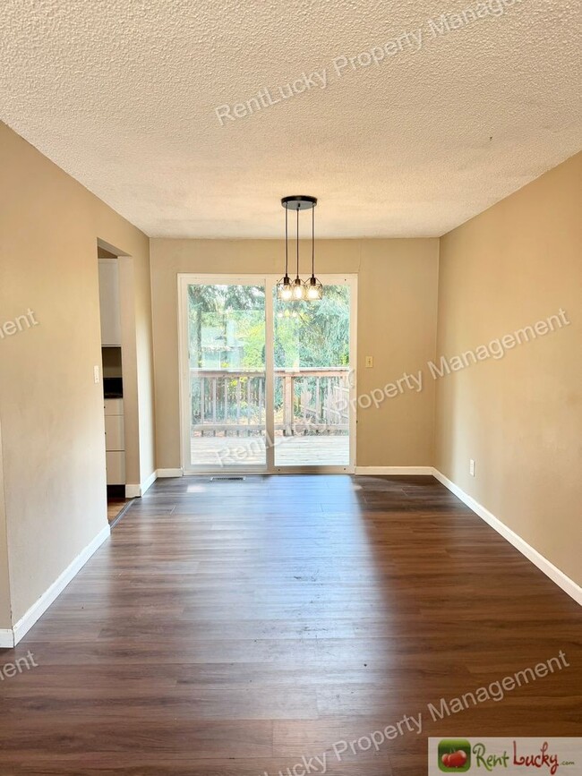 Photo - 2525 S 302nd Pl