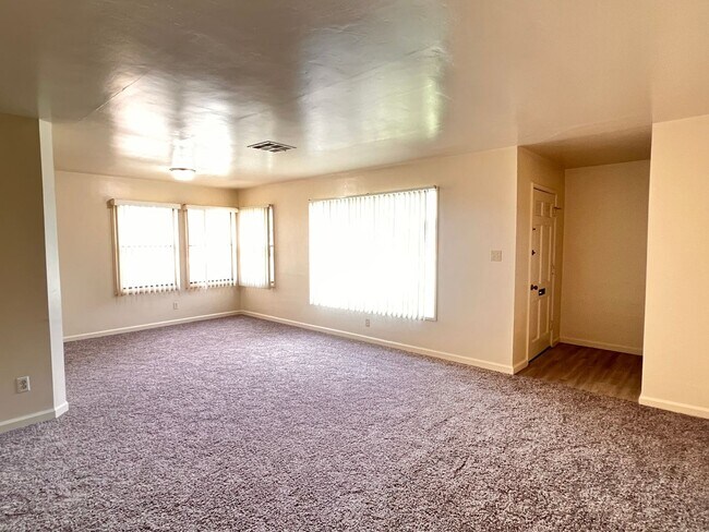 Photo - Central Bakersfield Home