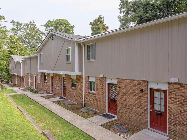 Building Photo - 205 Sunrise Ln