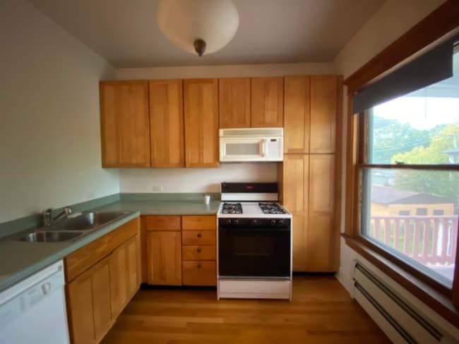 Photo - 607 N Humphrey Ave Unit 2