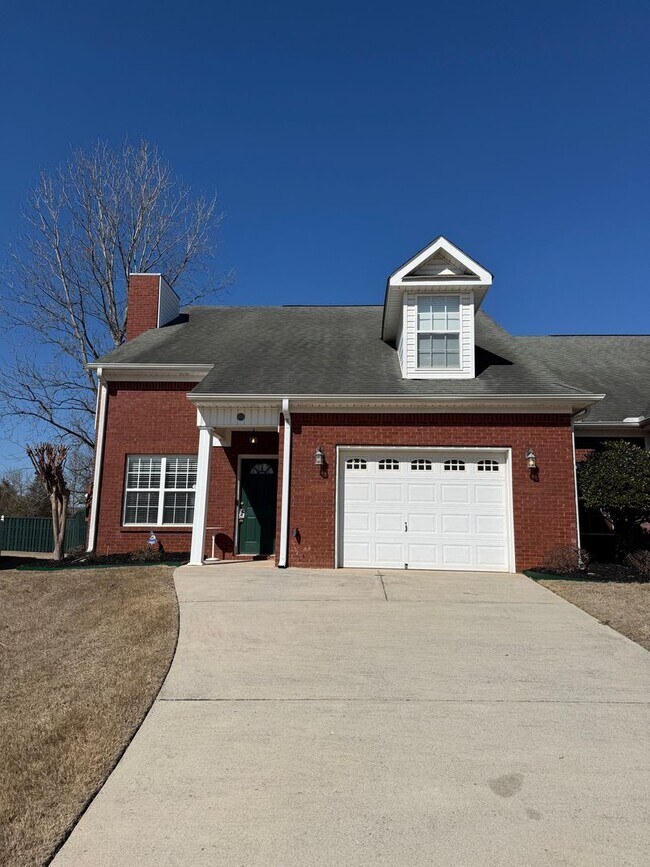 Photo - Well-Maintained Home in Convenient Madison Location