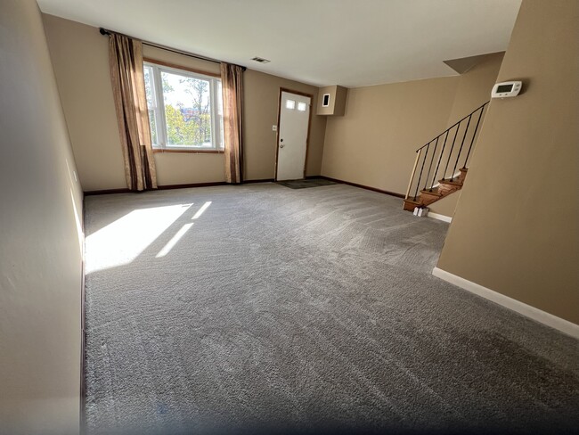 Photo - 7202 Sindall Rd