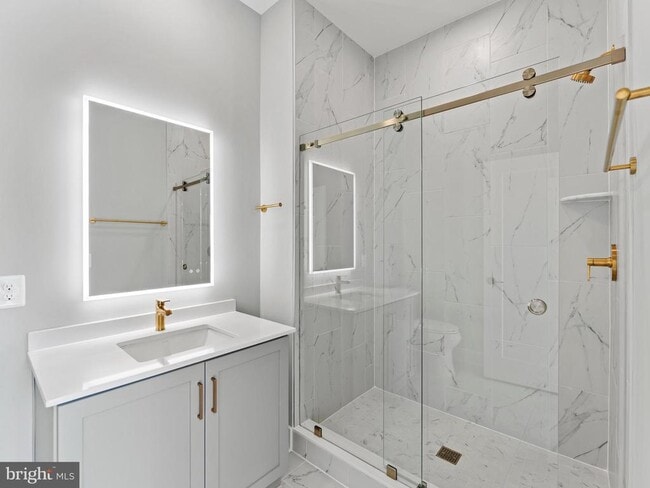 Photo - 2015 Tysons Ridgeline Rd