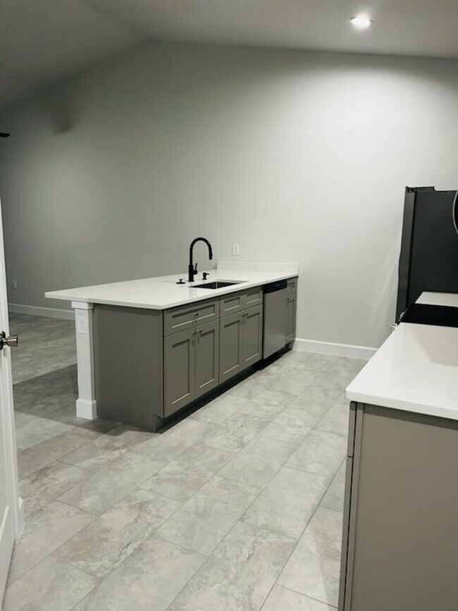 Photo - 4608-4610 SW 8th Ct Unit 4610 SW 8th Ct