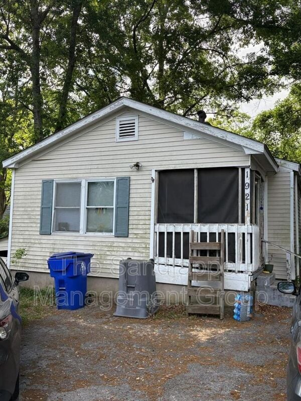 Photo - 1921 Quitman St House
