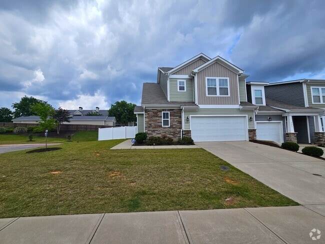 Building Photo - 301 Albemarle Ln Rental