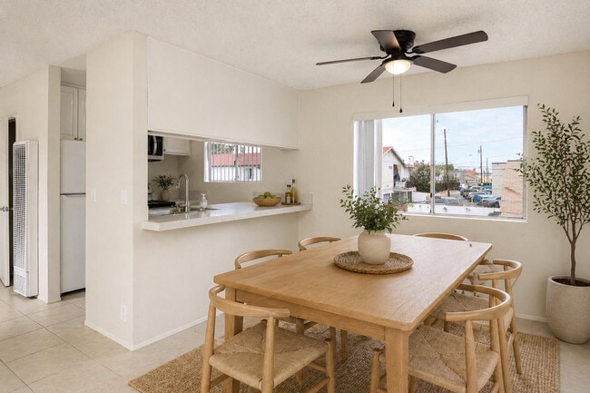 Building Photo - 4527 35th St Unit A