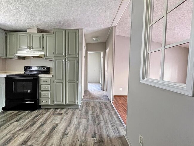 Photo - 4636 Rainbow Ln