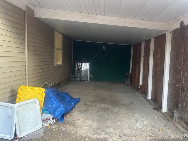 Photo - 1971 Margaret St