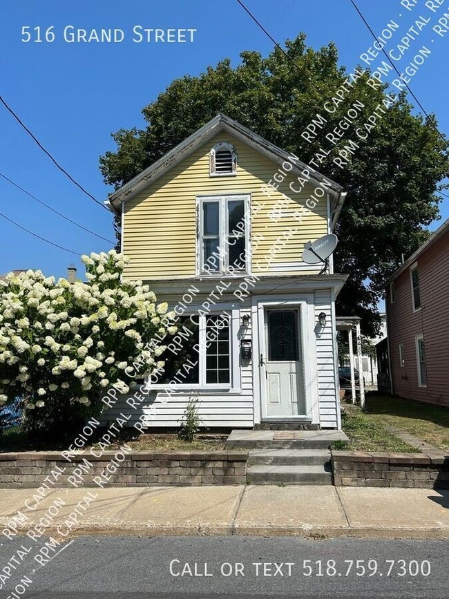Building Photo - 516 Grand St Rental