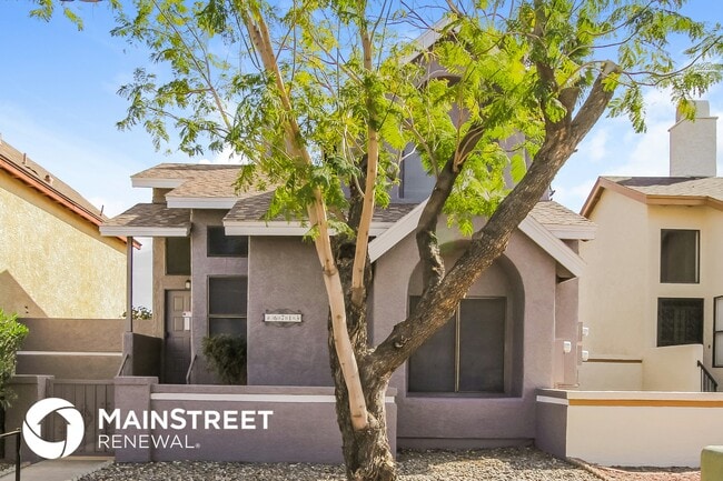 6713 W Aire Libre Ave