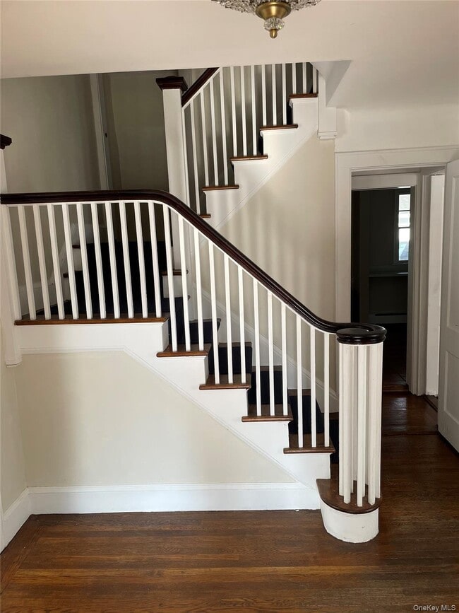 Photo - 56 Nassau Blvd