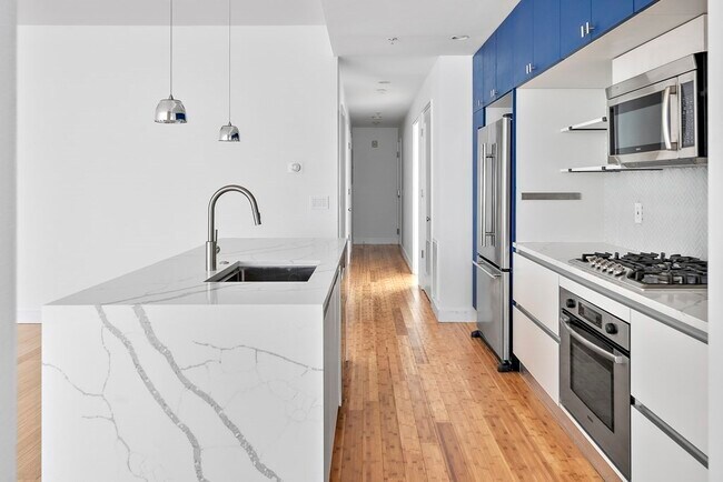 Photo - 209 Bolton St Unit 12