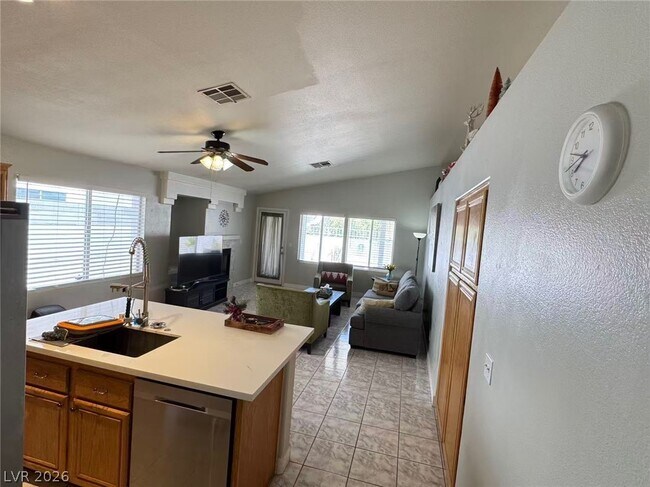Photo - 4484 Willowhill Ct