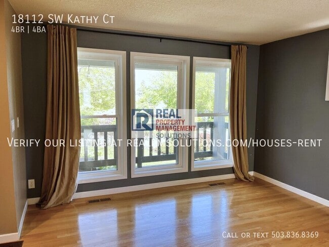 Photo - 18112 SW Kathy Ct