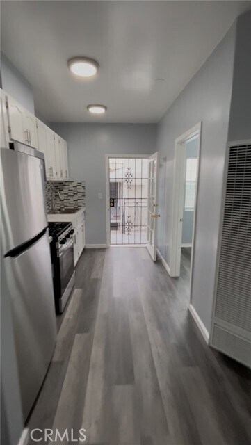 Building Photo - 1032 Normandie Ave Unit 202 Rental