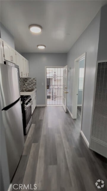Building Photo - 1032 Normandie Ave Unit 202 Rental