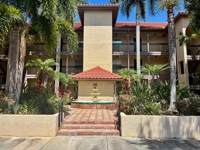 Building Photo - 2400 Feather Sound Dr Unit 1031