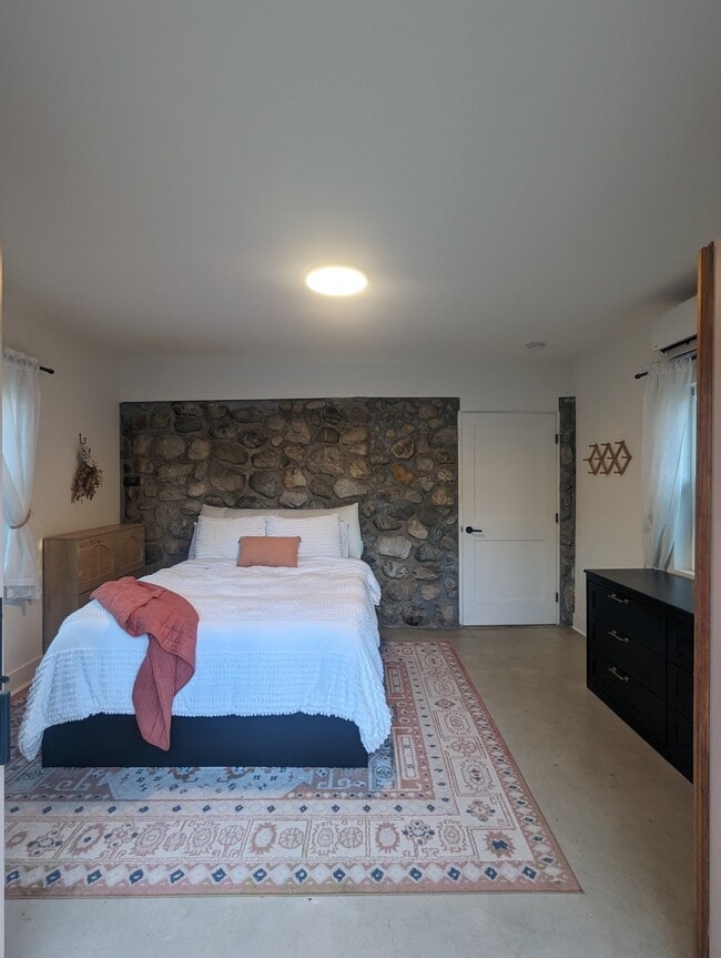 Photo - 732 Cedar Ave Unidad 1.5 Downstairs