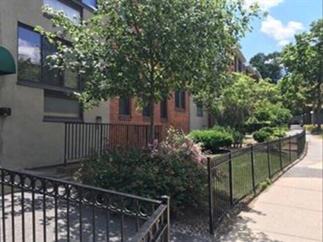 18 Juniper St Unit 49