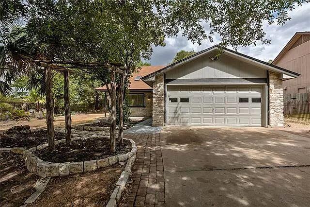 Photo - 7801 Coldstream Dr