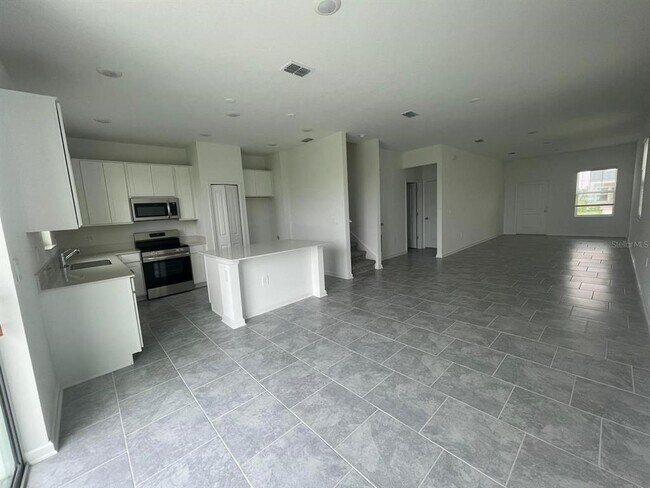 Photo - 2780 Pierr St