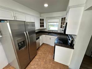Photo - 736 SW 6th Ave House