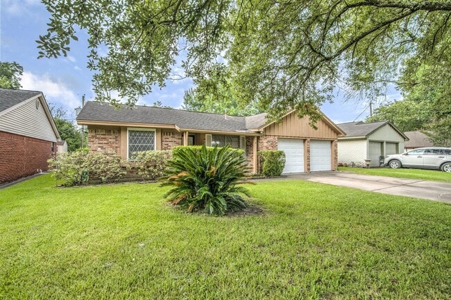 Photo - 9619 Rockhurst Dr