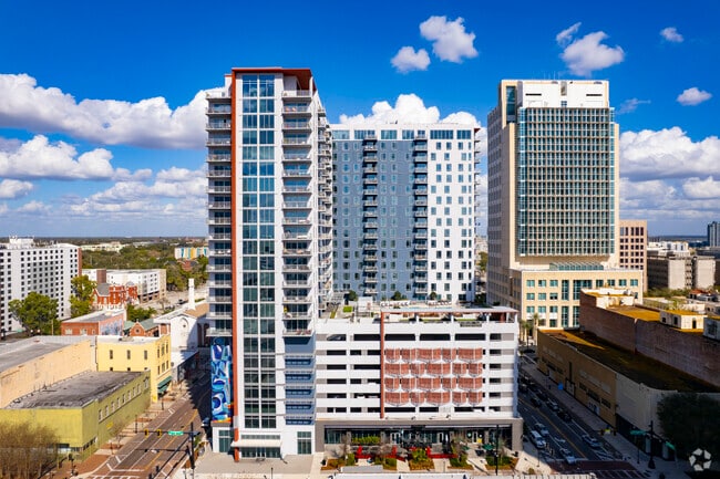 Building Photo - Nine15 Rental