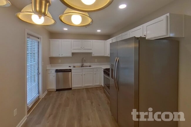 Photo - 157 Millwheel Dr